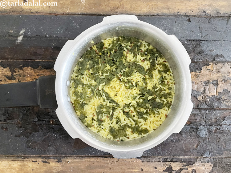 Step 35 – This is how the khichdi looks.