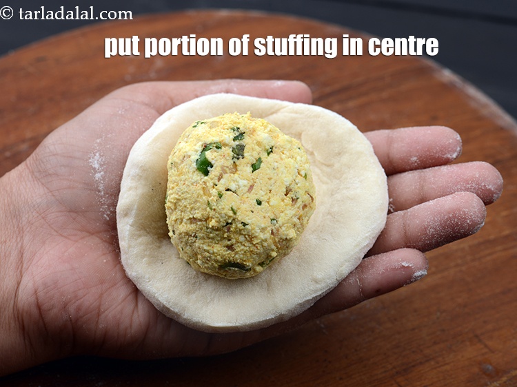 Step 29 – Put a portion of the stuffing in the centre.