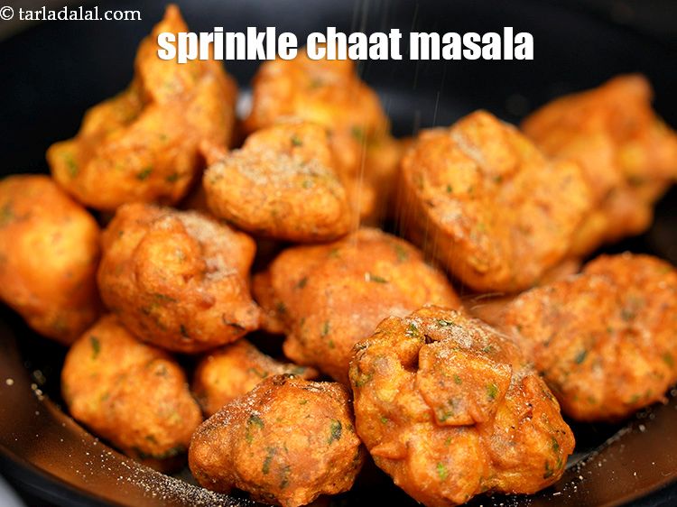 Step 26 – Sprinkle 1 tsp&nbsp;<a href="https://www.tarladalal.com/glossary-chaat-masala-300i">chaat masala</a>&nbsp;for sprinkling evenly over it.