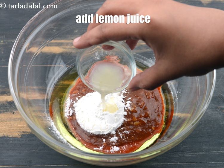 Step 28 – Add&nbsp;1 tbsp&nbsp;<a href="https://www.tarladalal.com/glossary-lemon-juice-numbi-ka-ras-nimbu-ka-juice-471i">lemon juice</a>.