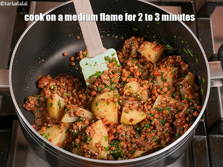 Step 28 – Cook on a medium flame for 2 to 3 minutes.