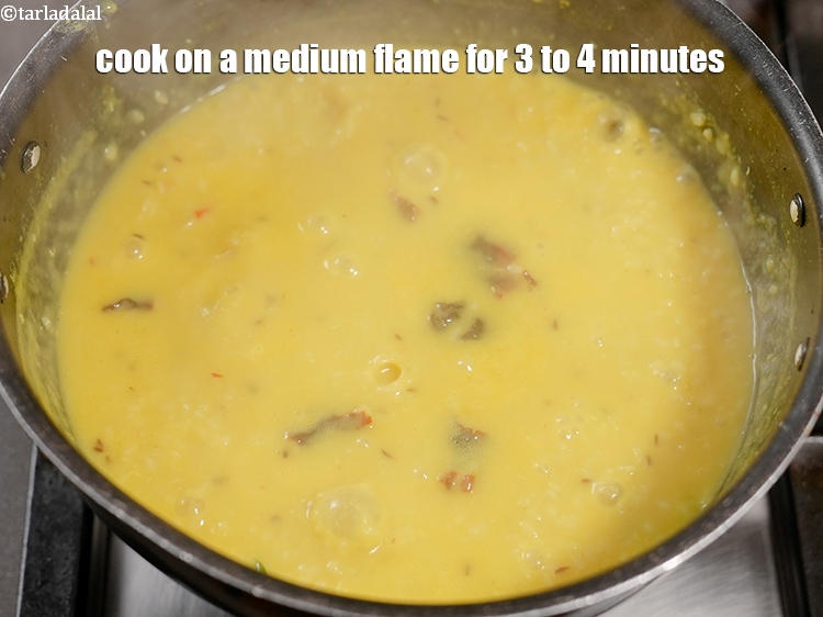 Step 28 – Cook on a medium flame for 3 to 4 minutes, while stirring occasionally.