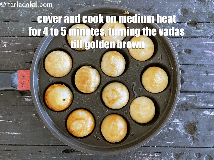 Step 28 – <meta charset="UTF-8" /> Cover and cook on the other side on a medium flame for …