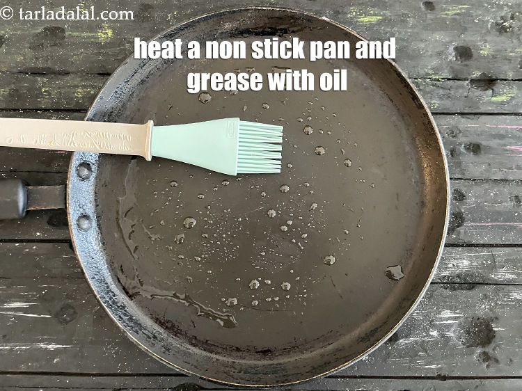 Step 30 – To cook <strong>spring onion stuffed oats paratha | &nbsp;healthy spring onion stuffed oats paratha&nbsp;| Indian …