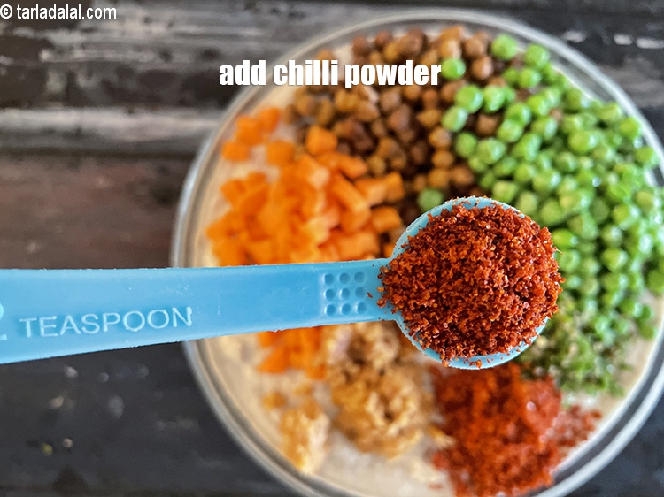 Step 29 – Add&nbsp;<meta charset="UTF-8" />1/2 tsp&nbsp;<a href="glossary-chilli-powder-red-chilli-powder-339i">chilli powder</a>.