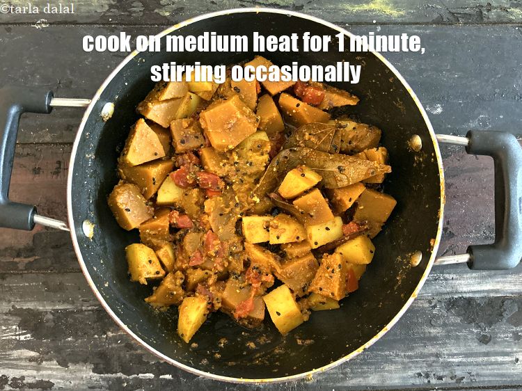 Step 29 – Cook on a medium flame for 1 minute, while stirring occasionally.