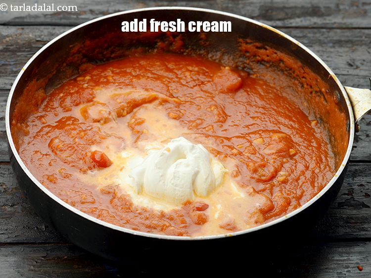 Step 30 – Switch off the flame, add&nbsp;5 tbsp&nbsp;<a href="https://www.tarladalal.com/glossary-fresh-cream-1877i">fresh cream</a>