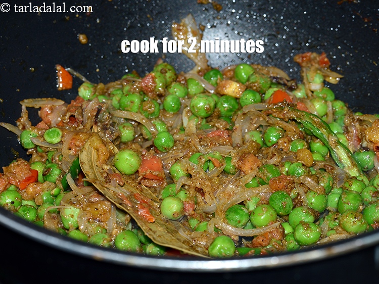 Step 29 – Cook on a slow flame for 2 minutes, while stirring continuously.