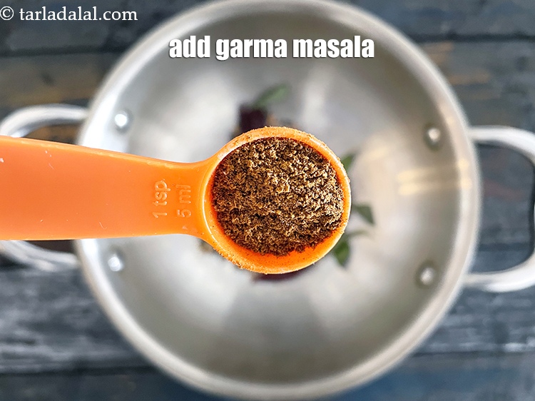 Step 29 – Add&nbsp;<meta charset="UTF-8" />1 tsp&nbsp;<a href="garam-masala-163r">garam masala</a>.