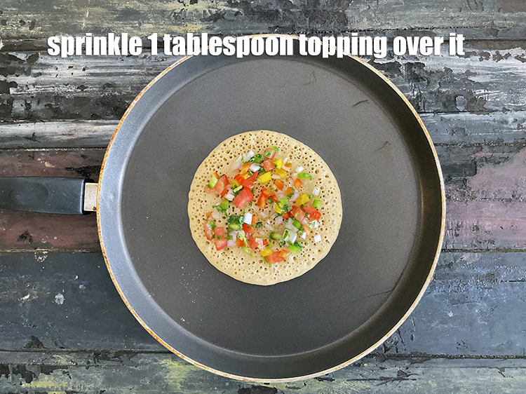 Step 33 – Sprinkle 1 tbsp of the prepared topping evenly over it.