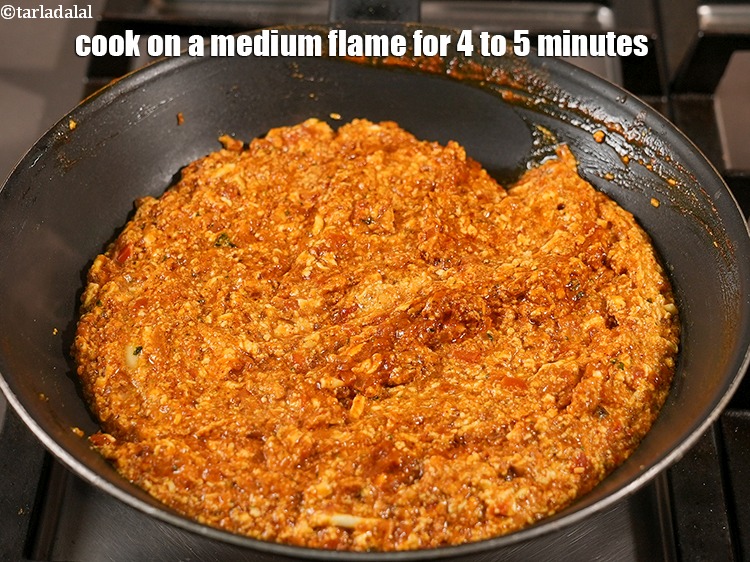 Step 30 – Cook on a medium flame for 4 to 5 minutes.