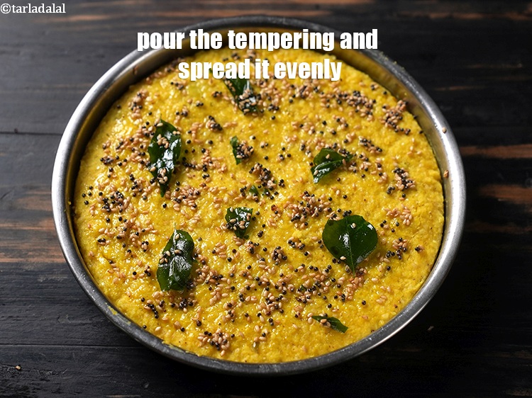 Step 30 – Pour the tempering over it and spread it evenly.