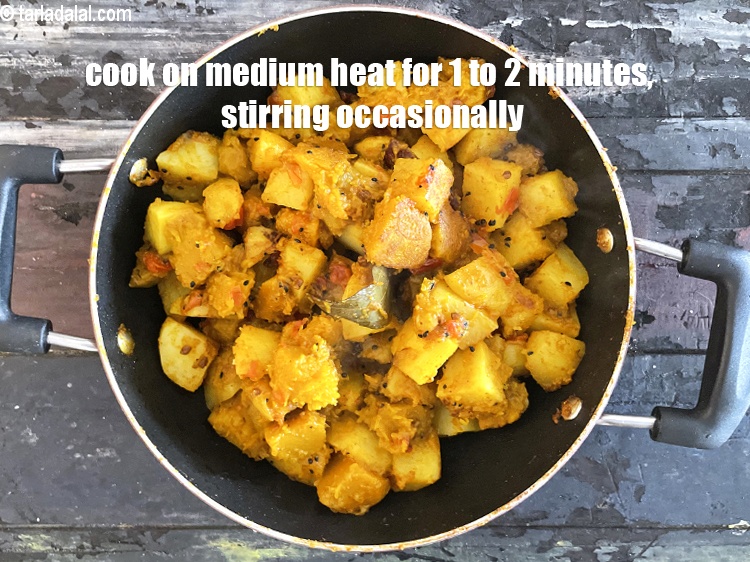 Step 30 – Cook on a medium flame for 1 to 2 minutes, while stirring occasionally.