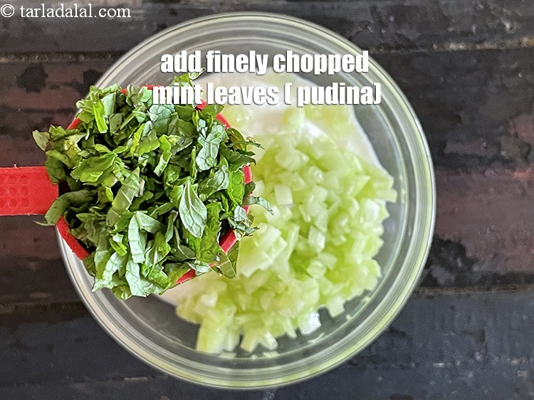 Step 38 – Add&nbsp;<meta charset="UTF-8" />2 tbsp&nbsp;finely&nbsp;chopped mint leaves (pudina).