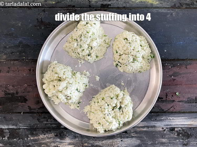 Step 30 – Divide the stuffing into 4 equal portions and keep aside.