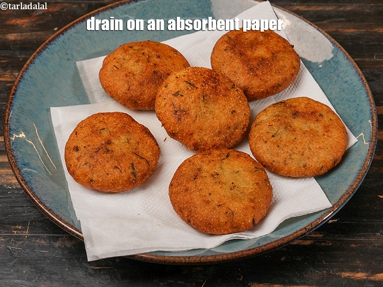 Step 32 – Drain on an absorbent paper.