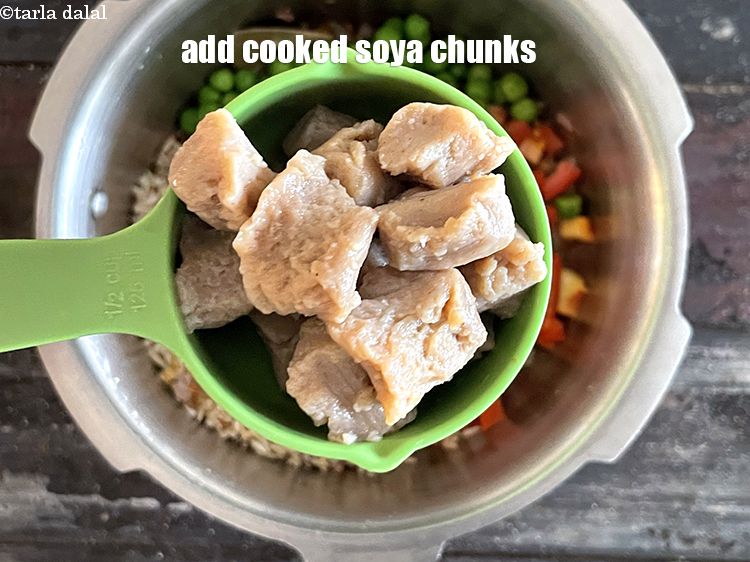 Step 31 – Add&nbsp;<meta charset="UTF-8" />cooked soya nuggets.