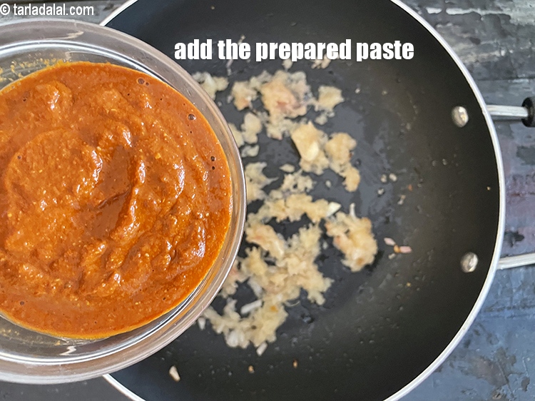 Step 31 – <p>Add the prepared paste.</p>