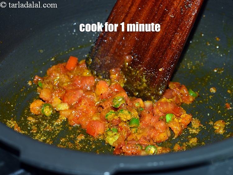 Step 32 – Cook on a medium flame for 1 minute, while stirring occasionally.&nbsp;