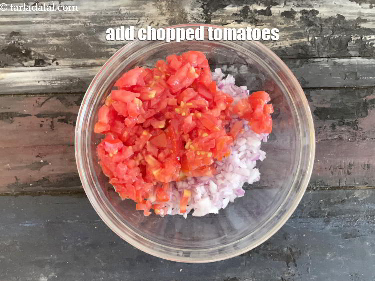 Step 34 – Add&nbsp;<meta charset="UTF-8" />1 cup&nbsp;finely&nbsp;<a href="glossary-chopped-tomatoes-779i">chopped tomatoes</a>.