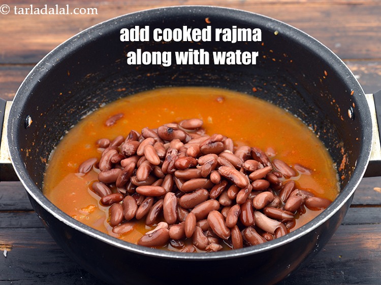 Step 32 – Add the cooked rajma along with the water.