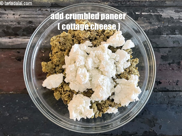 Step 17 – Add&nbsp;<meta charset="UTF-8" />1 cup&nbsp;<a href="glossary-crumbled-paneer-997i">crumbled paneer (cottage cheese)</a>. We suggest you not to use malai …