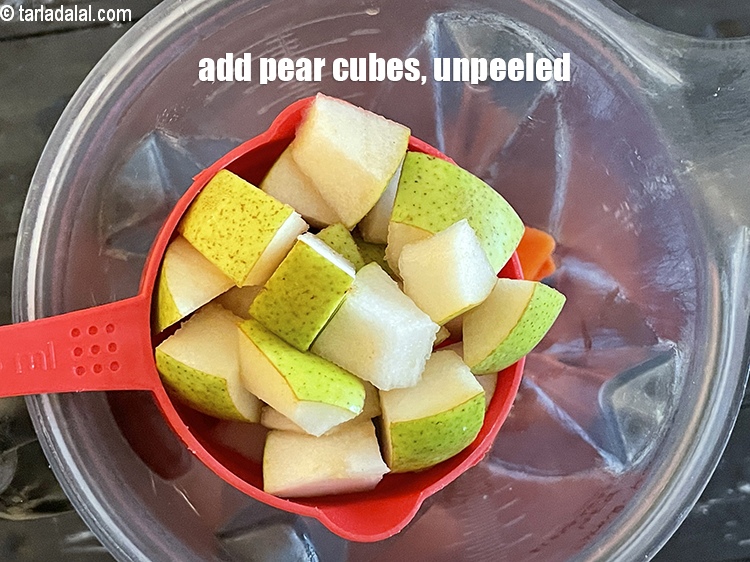 Step 4 – Add&nbsp;<meta charset="UTF-8" />1 cup&nbsp;<a href="glossary-pear-cubes-45i">pear cubes</a>.