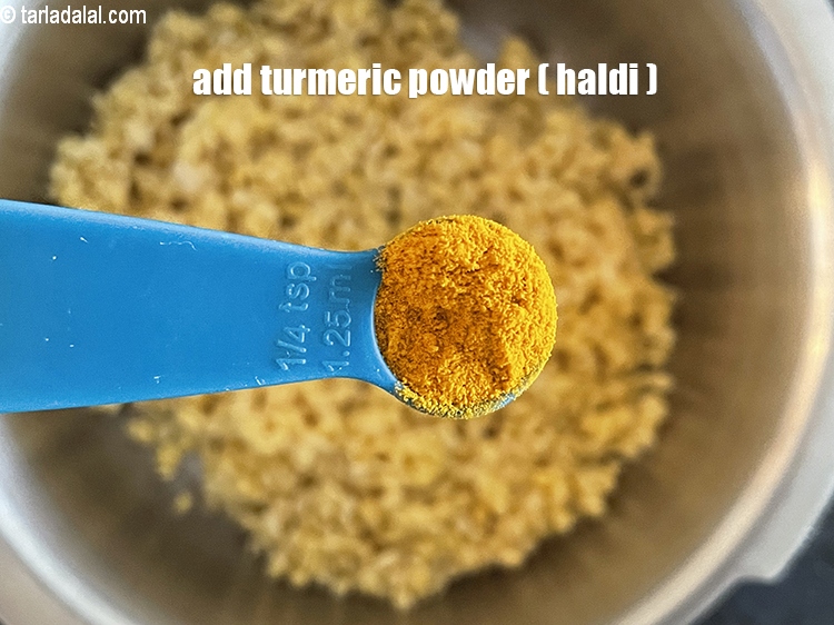 Step 17 – Add&nbsp;<meta charset="UTF-8" />1/4 tsp&nbsp;<a href="glossary-turmeric-powder-haldi-645i">turmeric powder (haldi)</a>.