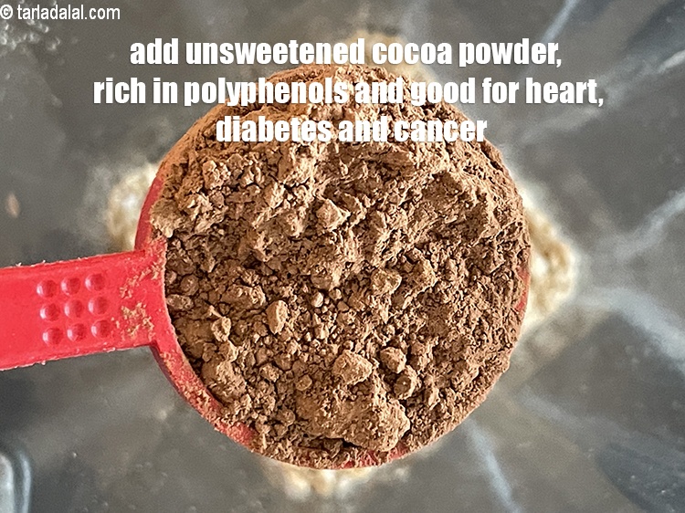 Step 5 – Add&nbsp;<meta charset="UTF-8" />2 tbsp&nbsp;<a href="glossary-unsweetened-cocoa-powder-2776i">unsweetened cocoa powder</a>.&nbsp;Cocoa is rich in polyphenols like flavonoids, catechins and …