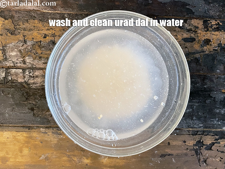 Step 31 – Cover with enough water and wash it twice. You can see the dirt on the …