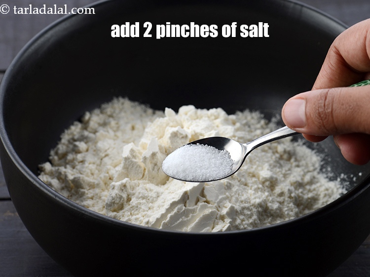 Step 4 – Add 2&nbsp;pinches of&nbsp;<a href="https://www.tarladalal.com/glossary-salt-namak-table-salt-418i">salt</a>. We do not need too much salt, as cheese has salt.<br …