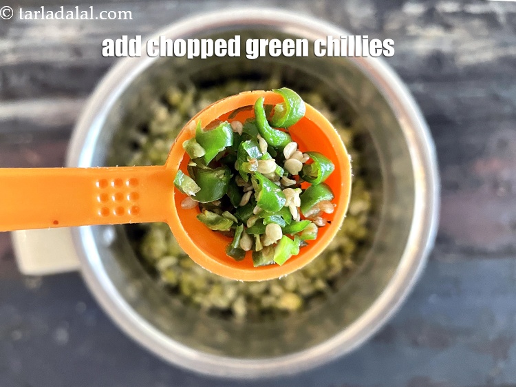 Step 15 – Add&nbsp;<meta charset="UTF-8" />3/4 tsp&nbsp;finely&nbsp;<a href="glossary-chopped-green-chilli-820i">chopped green chillies</a>.