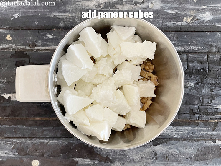 Step 4 – Add&nbsp;<meta charset="UTF-8" />1 cup&nbsp;<a href="glossary-paneer-cubes-cottage-cheese-cubes-1002i">paneer (cottage cheese) cubes</a>.&nbsp;Paneer&nbsp;contains high quality&nbsp;<a href="https://www.tarladalal.com/recipes-for-Protein-Rich-Foods-Indian-Veg-Protein-Rich-Recipes-695">protein</a>&nbsp;and&nbsp;<a href="https://www.tarladalal.com/recipes-for-Calcium-Rich-375">calcium</a>&nbsp;which aids in&nbsp;<a href="https://www.tarladalal.com/recipes-for-Healthy-Low-Calorie-Weight-Loss-383">weight …