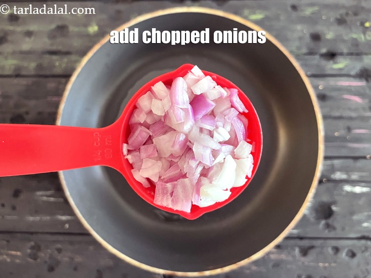 Step 12 – Add&nbsp;<meta charset="UTF-8" />1/4 cup&nbsp;finely&nbsp;<a href="glossary-chopped-onions-722i">chopped onions</a>.