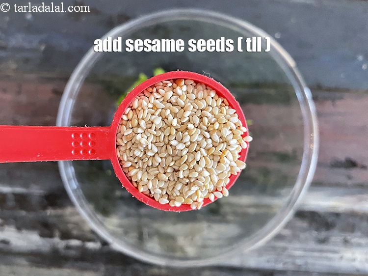 Step 6 – Add&nbsp;<meta charset="UTF-8" />1 tbsp&nbsp;<a href="glossary-sesame-seeds-til-gingelly-seeds-612i">sesame seeds (til)</a>.