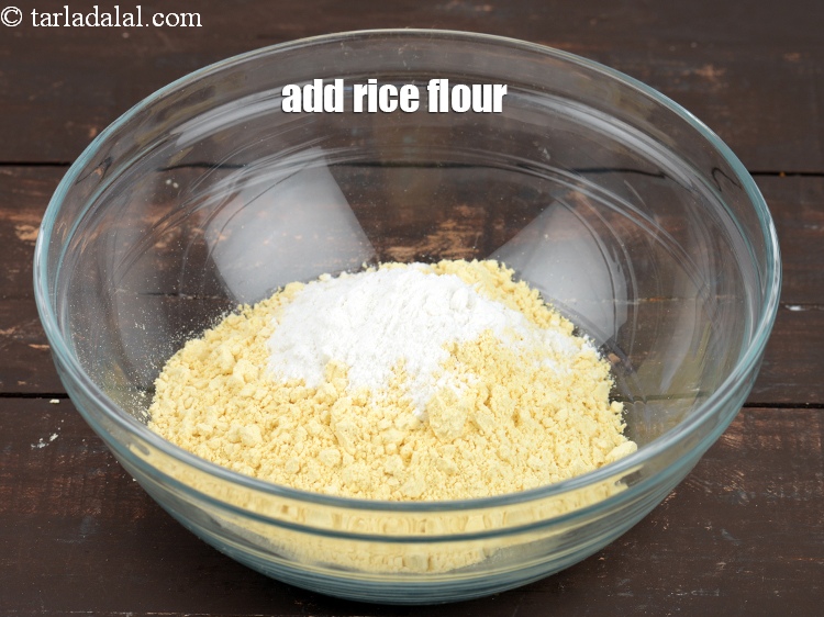Step 5 – Add 4 tbsp <a href="https://www.tarladalal.com/glossary-rice-flour-chawal-ka-atta-534i">rice flour (chawal ka atta)</a>. This adds the necessary crispness to …