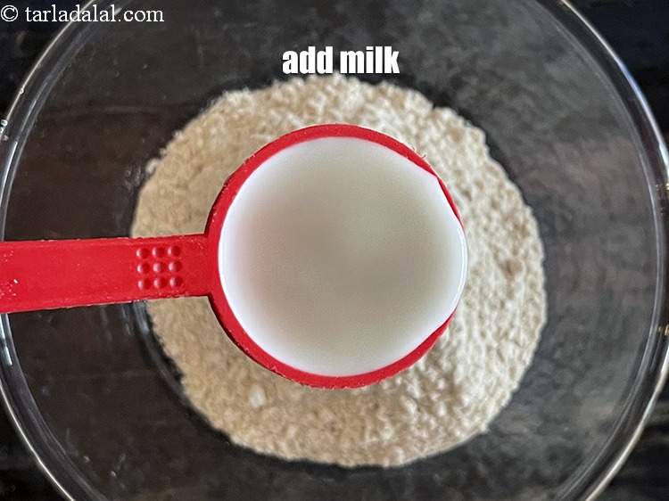 Step 11 – Add&nbsp;4 tbsp milk.