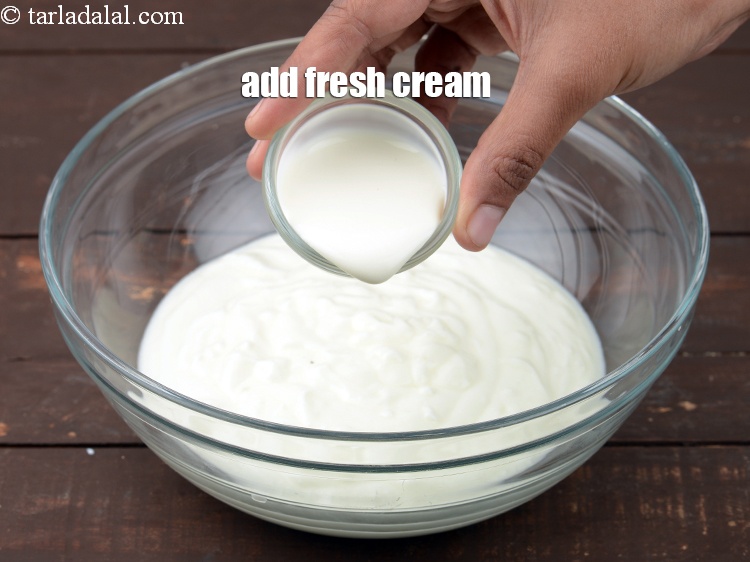 Step 9 – Add 2 tbsp <a href="https://www.tarladalal.com/glossary-fresh-cream-1877i">fresh cream</a>. It is added for creamy flavour.