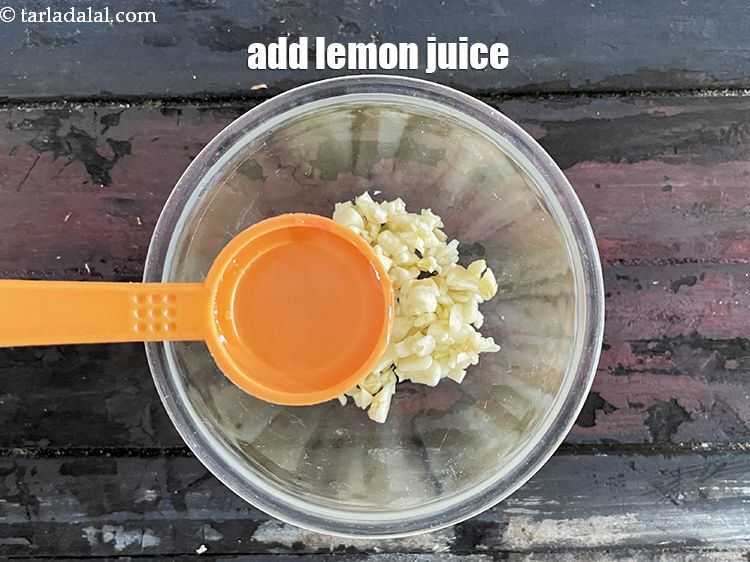 Step 7 – Add&nbsp;2 tsp&nbsp;<a href="glossary-lemon-nimbu-428i">lemon</a>&nbsp;juice.