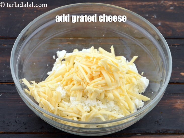 Step 4 – Add 3/4 cup&nbsp;<a href="https://www.tarladalal.com/glossary-grated-processed-cheese-868i">grated processed cheese</a>.