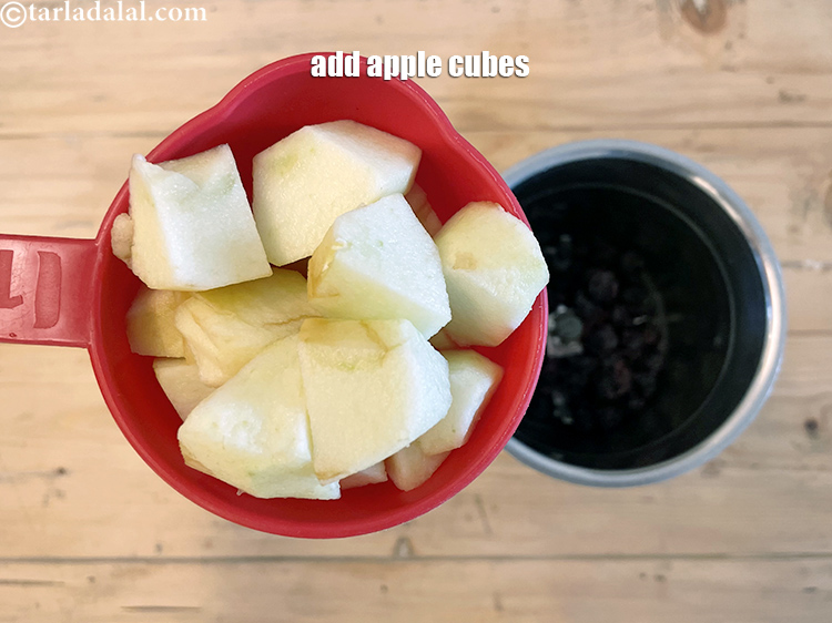 Step 8 – Add&nbsp;<meta charset="UTF-8" />1 cup&nbsp;peeled&nbsp;<a href="glossary-apple-cubes-57i">apple cubes</a>. Apples provide adequate sweetness to the smoothie. If you …