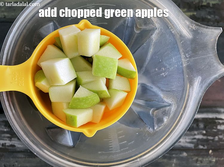 Step 5 – Add&nbsp;<meta charset="UTF-8" />1 1/2 cups&nbsp;roughly&nbsp;<a href="glossary-chopped-green-apple-2180i">chopped green apple</a>.