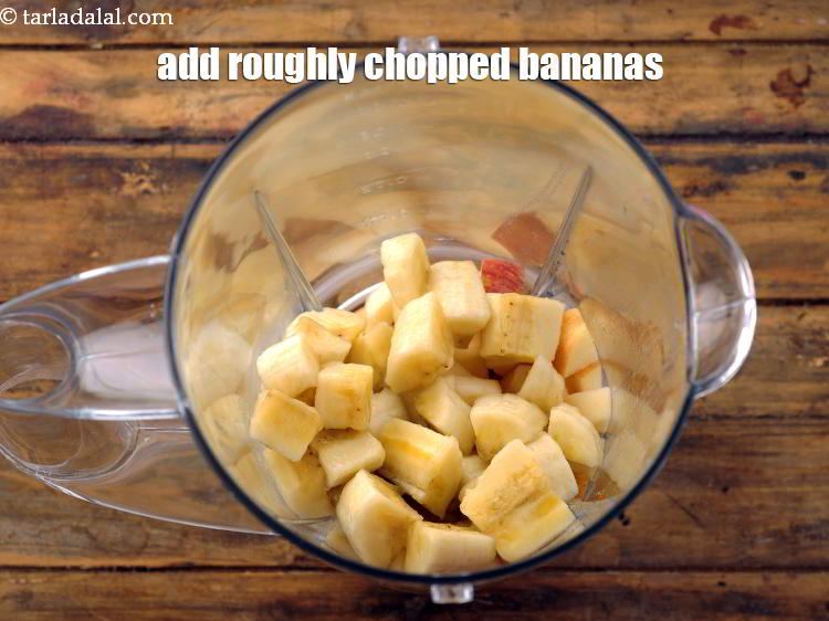 Step 4 – Add&nbsp;1 cup&nbsp;roughly&nbsp;<a href="https://www.tarladalal.com/glossary-chopped-bananas-20i">chopped bananas</a>.