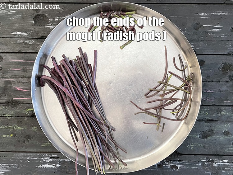 Step 4 – Chop off the end of the mogri.