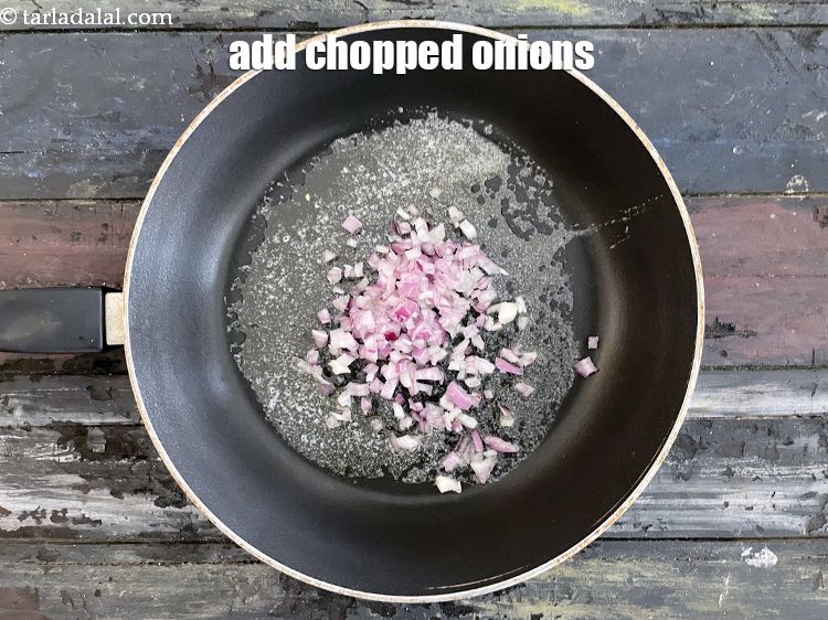 Step 11 – Add&nbsp;1/4 cup&nbsp;finely&nbsp;<a href="glossary-chopped-onions-722i">chopped onions</a>.