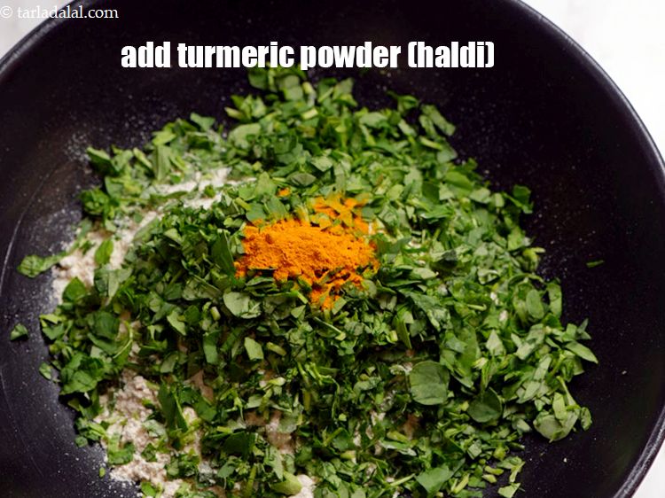 Step 5 – Add 1/4 tsp turmeric powder (haldi).