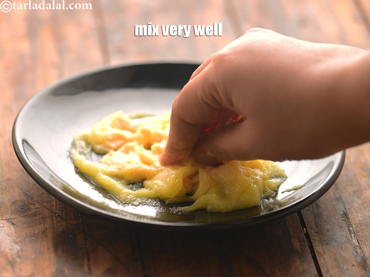 Step 16 – Mix very well using your hands for at least 3 to 4 minutes.&nbsp;