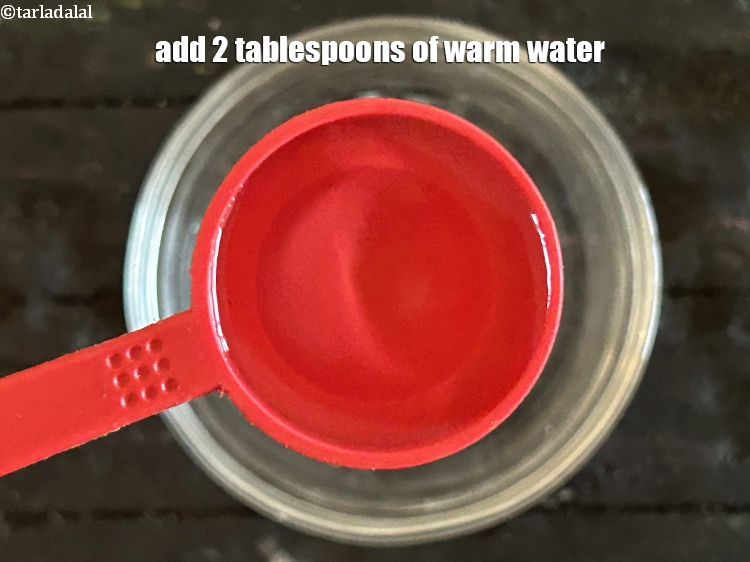 Step 5 – Add<strong> 2 tablespoons</strong>&nbsp;of warm water.