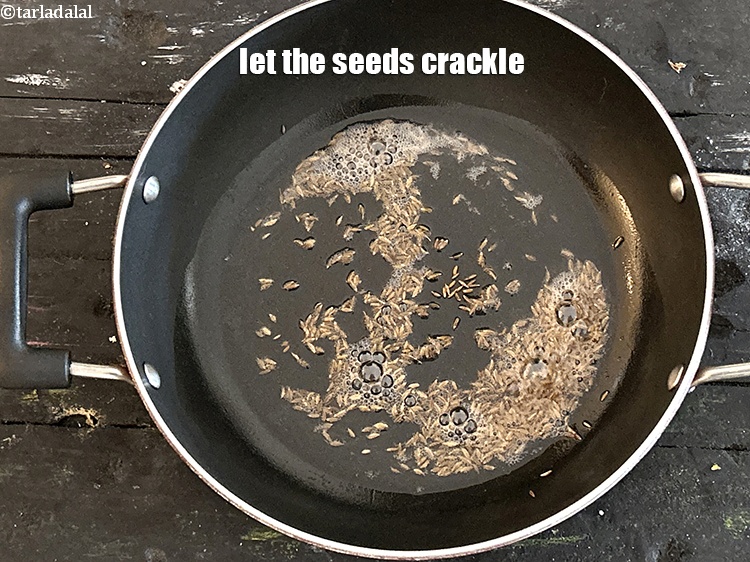 Step 5 – Let the seeds crackle.