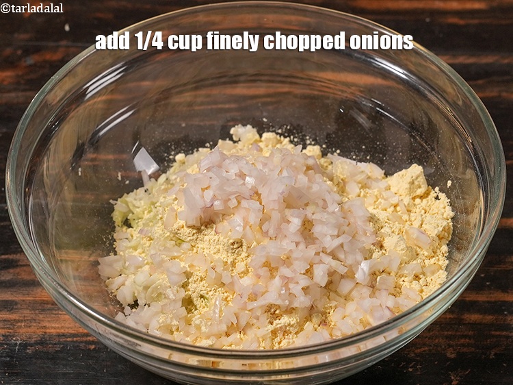 Step 19 – Add 1/4 cup&nbsp;finely&nbsp;<a href="https://www.tarladalal.com/glossary-chopped-onions-722i">chopped onions</a>.